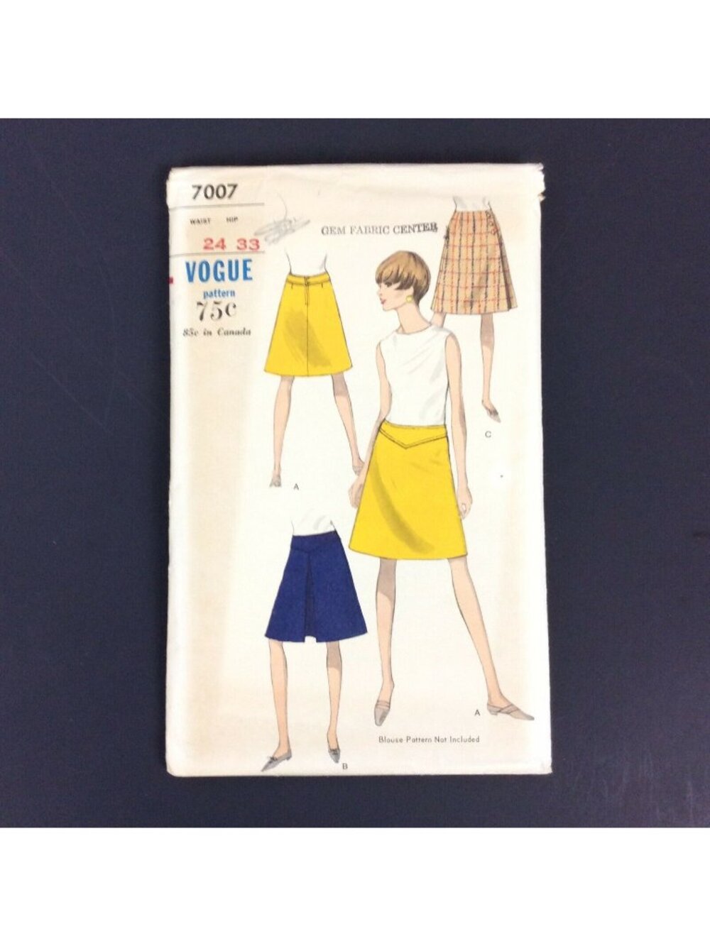 Vogue 7007 Skirt Sewing Pattern Skirt 24 Waist 33 Hip A-Line Knee Length 1960s